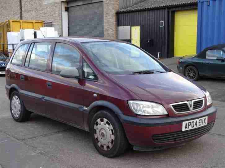 2004 (04) Vauxhall Zafira 1.6i 16v Life seven seat vehicle MOT work listed