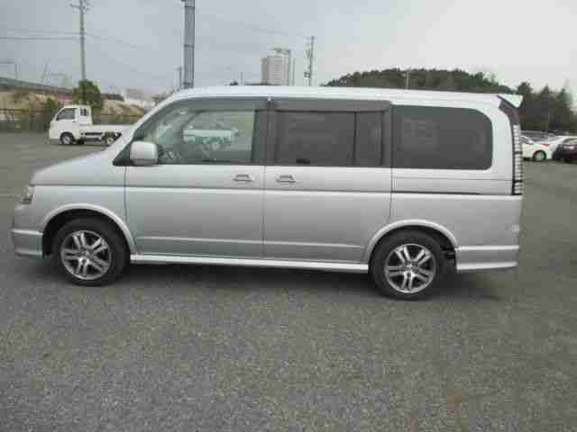 2004 (04plate) Honda Stepwagon Spada 2.4 I VTEC, Power Door, Rare Twin Sunroofs