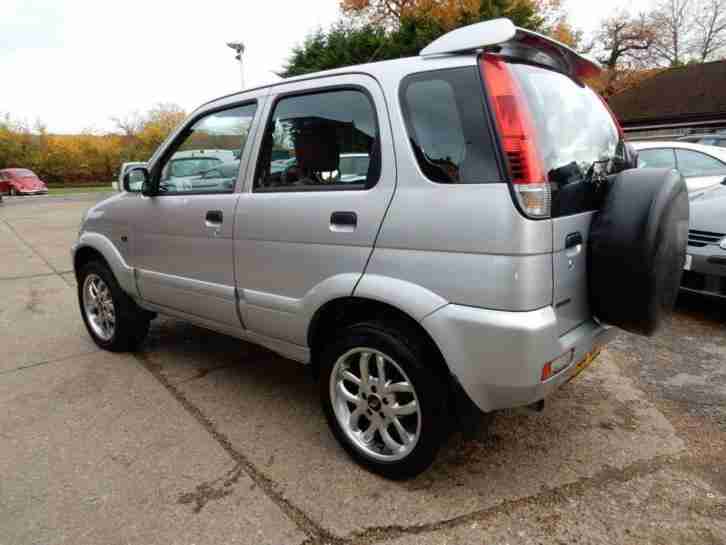 2004 53 DAIHATSU TERIOS 1.3 SPORT 5D 85 BHP