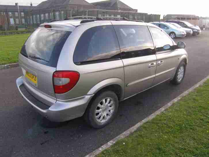 2004 53 PLATE CHRYSLER VOYAGER 2.4 LE ++ 7 SEATER MPV ++