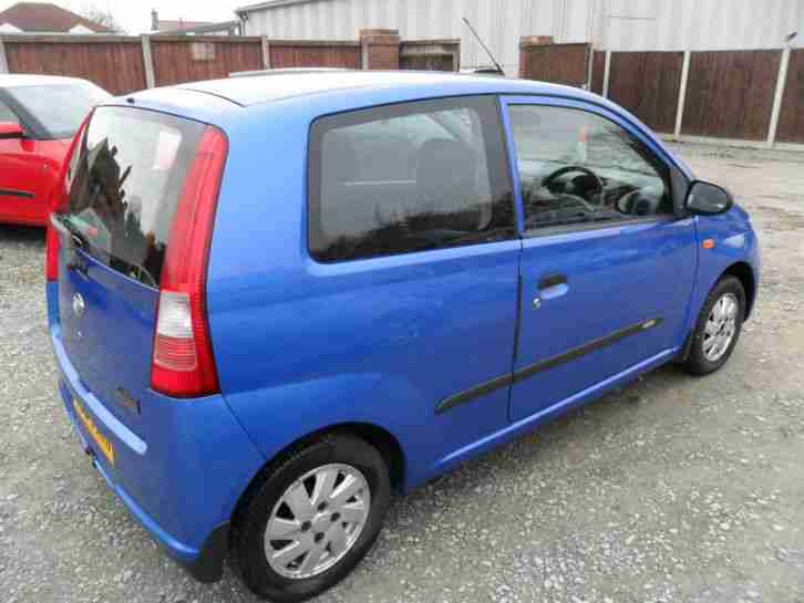 2004 54) Daihatsu Charade 1.0 EL. ONLY 68674 miles. New MOT.