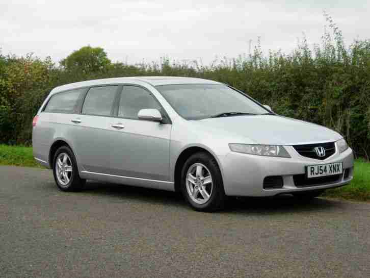 2004 54 HONDA ACCORD 2.0 I VTEC SE TOURER FULL HONDA SERVICE HISTORY 12 STAMPS