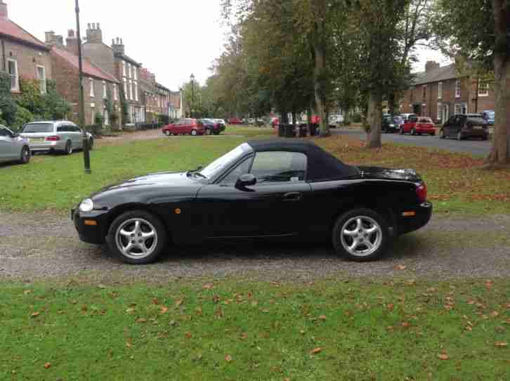 2004 54 MAZDA MX-5 1.6i CONVERTIBLE IN METALLIC BLACK, 97,000 MILES WITH FSH