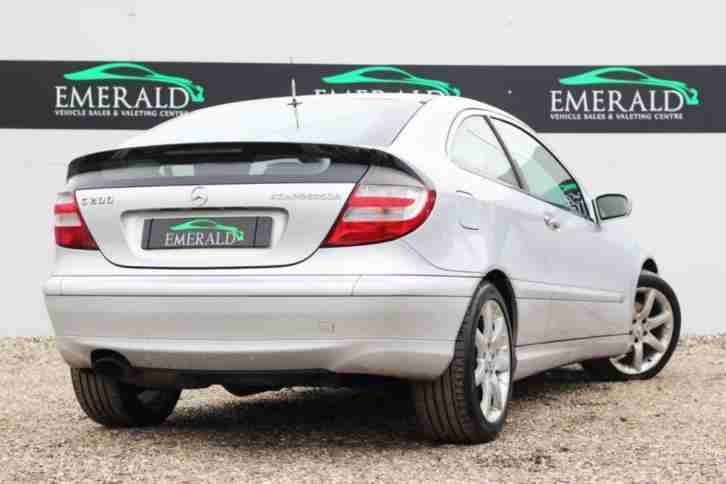 2004 54 MERCEDES-BENZ C CLASS 1.8 C200 KOMPRESSOR SE SPORTS 3D 161 BHP