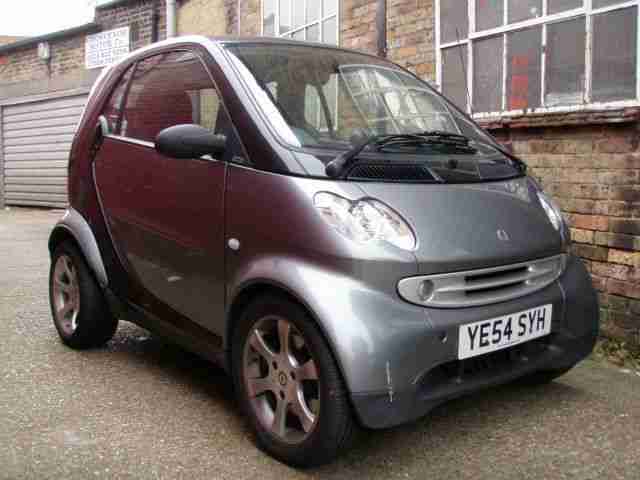 2004 54 0.7 Fortwo Pulse Glass