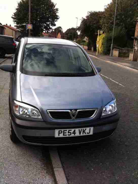 2004 54 VAUXHALL ZAFIRA Life 1.6 Silver 7 seater 12 months MOT People carrier