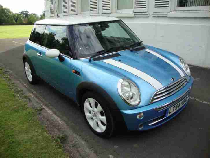 2004 BMW MINI COOPER • 1.6 Electric Blue with Chilli Pack & Half Leather Seats