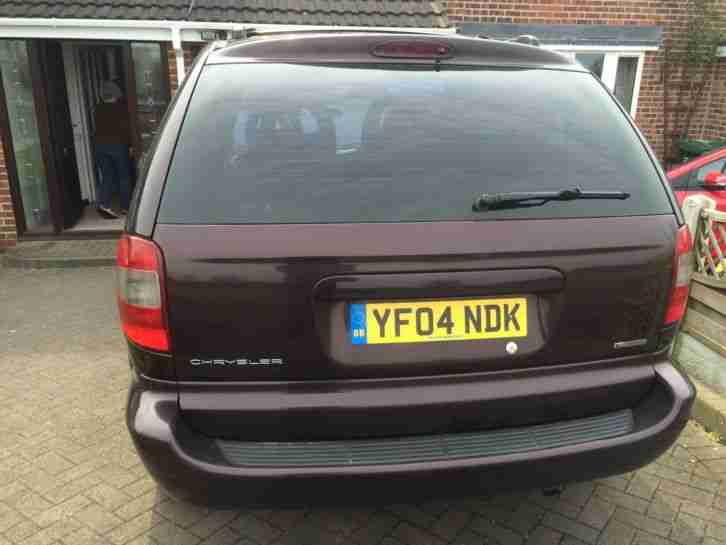 2004 CHRYSLER VOYAGER CRD LX RED - MOT MARCH 17 FULL SERVICE HISTORY