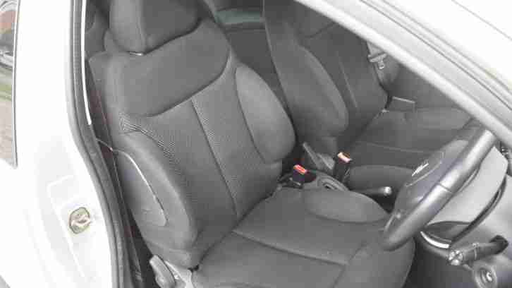 2004 CITROEN C2 VTS SILVER, not saxo vtr clio 172 182 sport fiesta zetec s