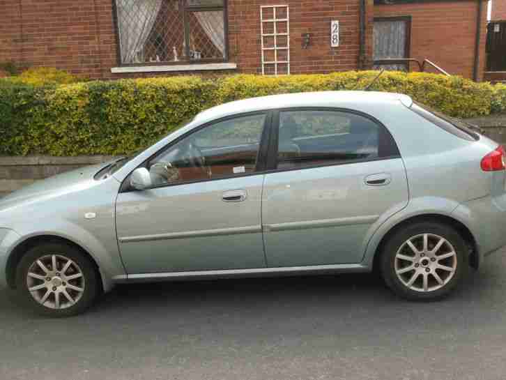 2004 LACETTI SX AUTO GREEN AUTOMATIC