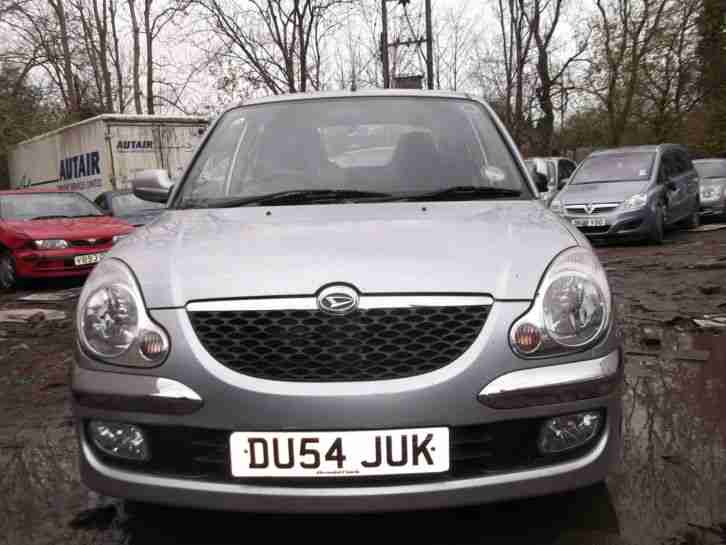 2004 SIRION 1.3 16v EL SILVER