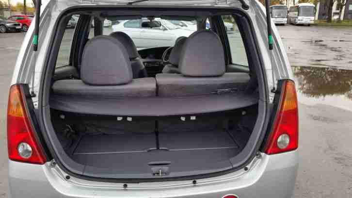 2004 DAIHATSU YRV 1.3 4TRAK CAR