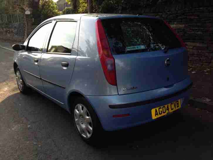 2004 FIAT PUNTO 1.2L IN STUNNING BLUE, 5 DOOR, TAXED AND TESTED READY TO GO