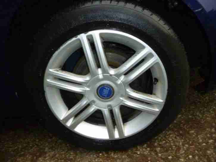 2004 FIAT STILO 16V DYNAMIC 1747cc PETROL SPARES OR REPAIR