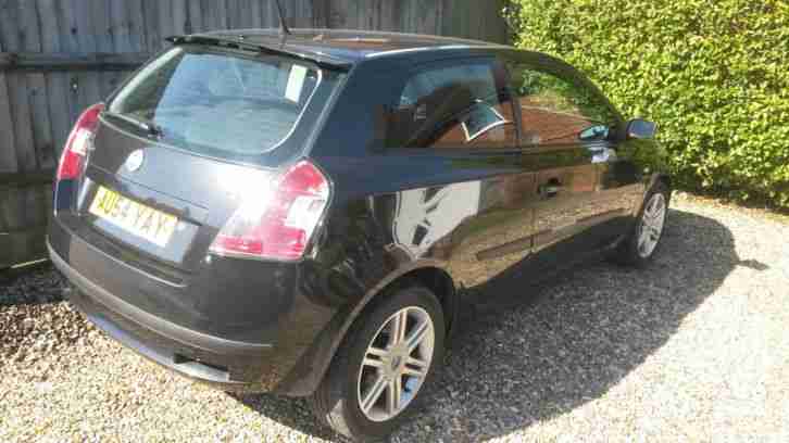 2004 FIAT STILO DYNAMIC 1.9 JTD BLACK Ideal first car
