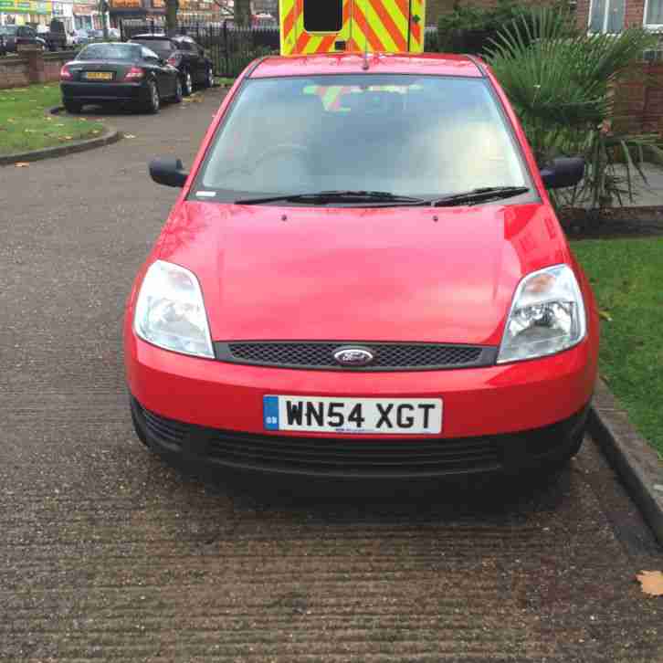 2004 FIESTA FINESSE RED 1 OWNER 1 YEAR