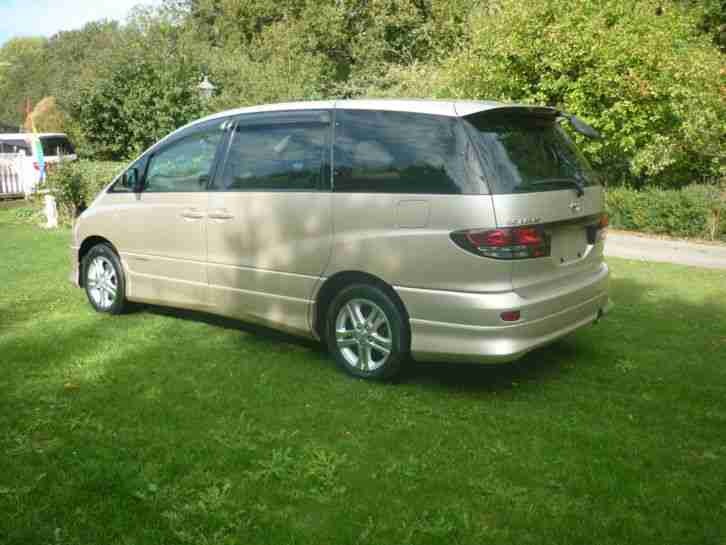 2004 Facelift Model Toyota Estima G-Edition with Cruise Control & Power Doors !!