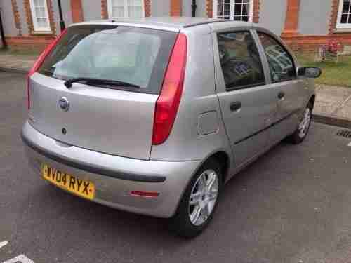 2004 Fiat Punto 1.2 8v Active 5dr - 2 keys