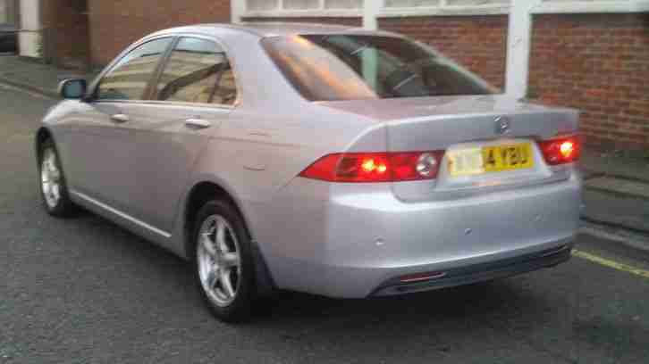 2004 HONDA ACCORD I CTDI EXECUTIVE SALOON SILVER + 1 YEARS + LEATHER + CLEAN CAR