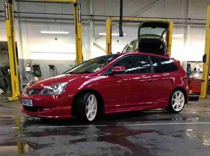 2004 HONDA CIVIC TYPE R RED STUNNING CONDITION INSIDE AND OUT