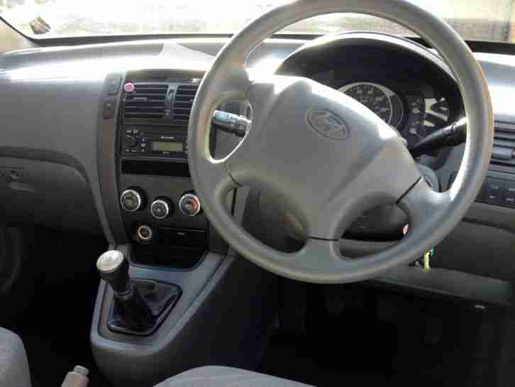 2004 HYUNDAI TUCSON GSI 4X4 BLACK 4WD PETROL + TOWBAR