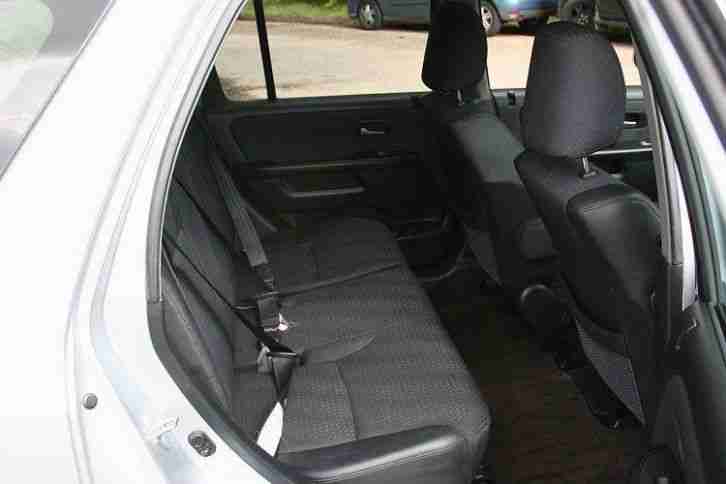 2004 Honda CR V 2.0 i VTEC SE SPORT ONE OWNER FSH 5 door Estate