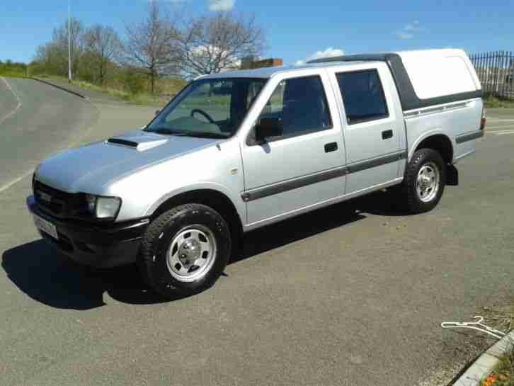 2004 ISUZU CREWCAB 4X4 PICKUP, SILVER, LONG MOT, GOOD RELIABLE TRUCK