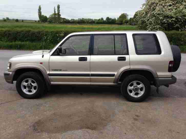 2004 TROOPER DUTY DT LWB SILVER