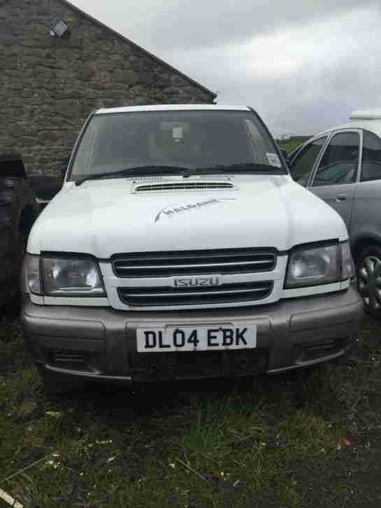 Isuzu TROOPER. Isuzu car from United Kingdom