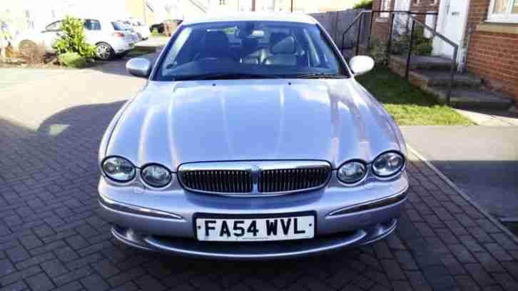 2004 JAGUAR X-TYPE SE D SILVER SUPERB CAR,1 OWNER.