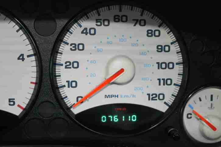 2004 JEEP CHEROKEE CRD SPORT BLACK