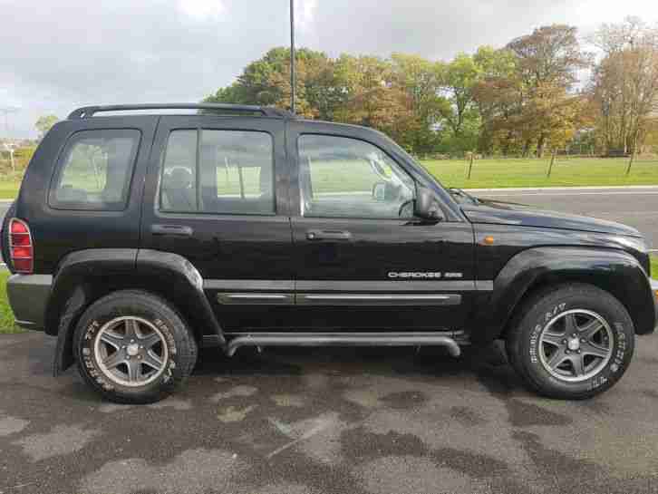 2004 JEEP CHEROKEE EXTREME SPORT A BLACK DIESEL TO GOOD FOR SPARES OR REPAIR