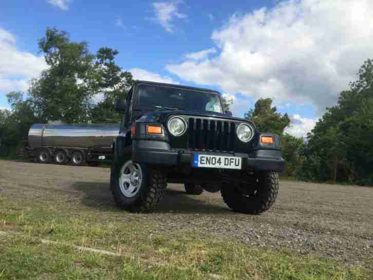 2004 JEEP WRANGLER SPORT BLACK - LOW Mileage (43K) - Very Rare