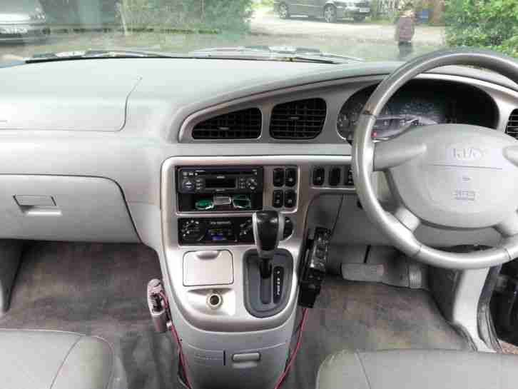 2004 KIA SEDONA SE AUTO BLACK