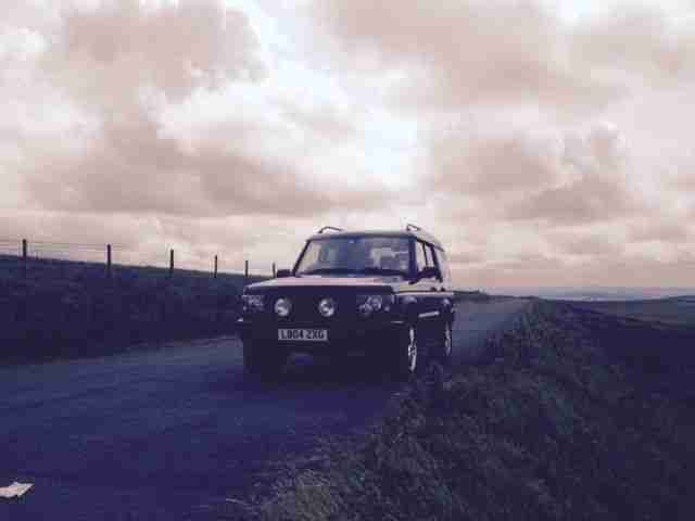 2004 LAND ROVER DISCOVERY PURSUIT TD5 BLACK
