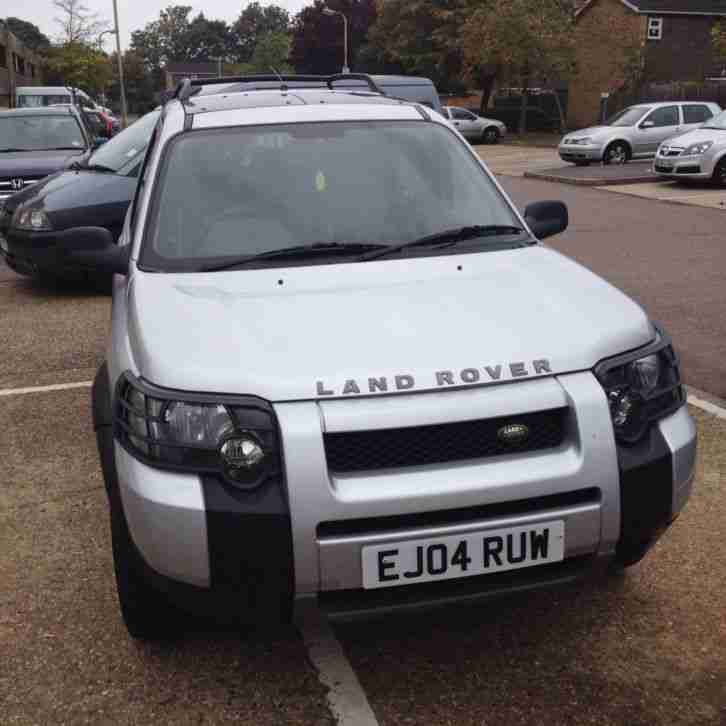 2004 LAND ROVER FREELANDER SE H B SILVER