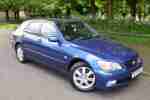 2004 IS 200 2.0 SportCross 5dr