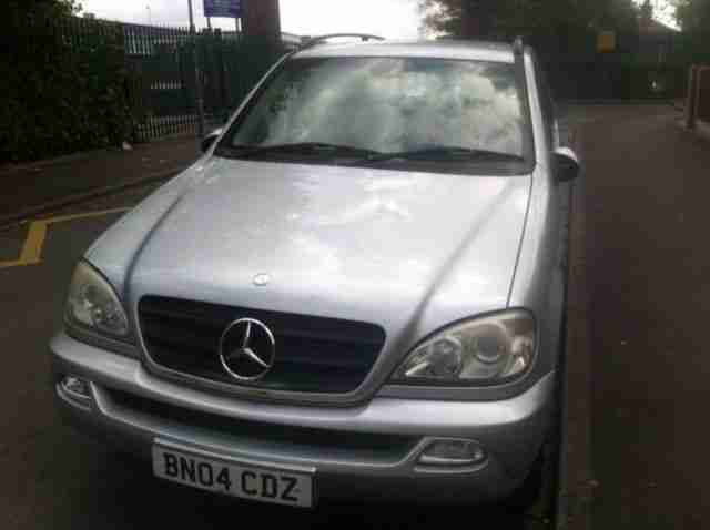2004 MERCEDES ML270CDI SILVER MAY PX FOR