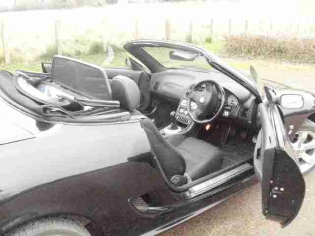 2004 MG TF 135