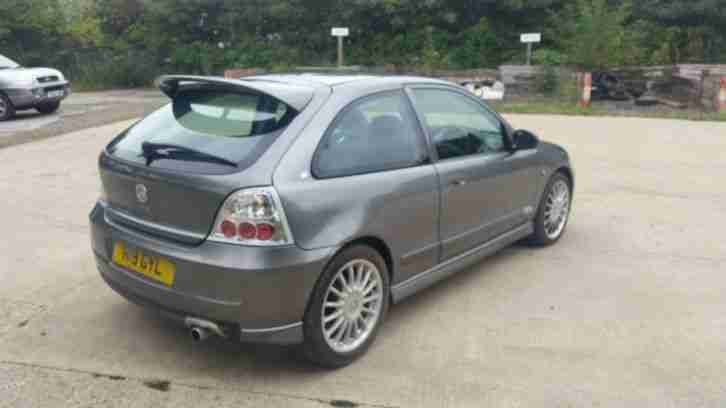 2004 MG ZR 105 GREY FACELIFT LONG MOT/TAXED WITH PRIVATE PLATE