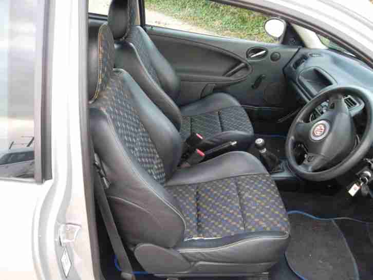 2004 MG ZR SILVER