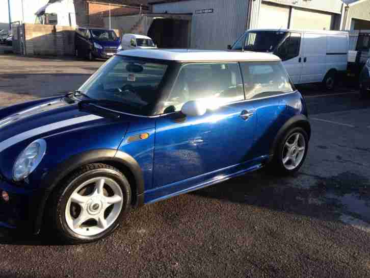 2004 MINI COOPER BLUE IMMACULATE CONDITION 80K WITH 5 MONTHS MOT AND FSH