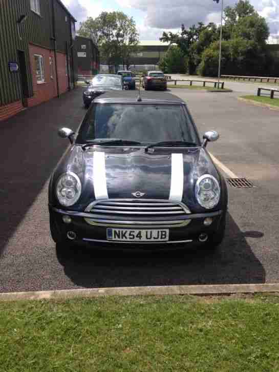 2004 MINI COOPER CONVERTABLE BLACK