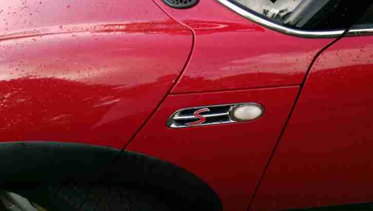 2004 MINI COOPER CONVERTIBLE CHILLI RED, NEW TYRES, SERVICED, VERY NICE,