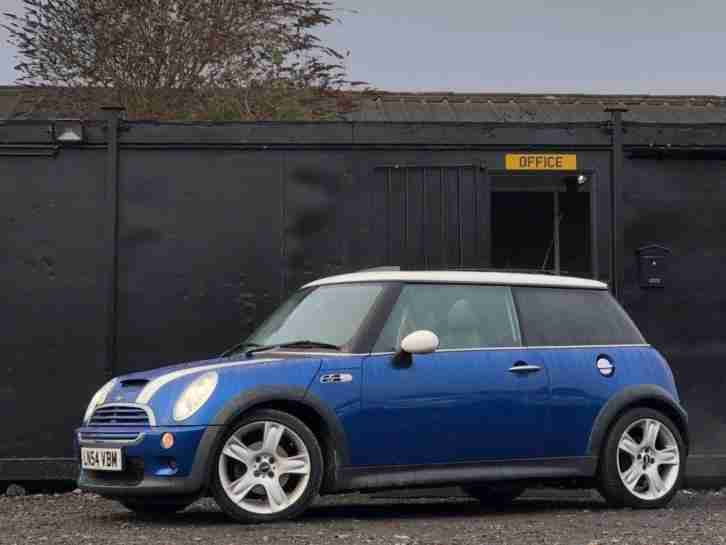 2004 MINI COOPER S 1.6L + PAN ROOF + HEATED SEATS + ALLOYS + XENONS