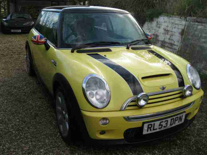 2004 MINI MINI COOPER S YELLOW