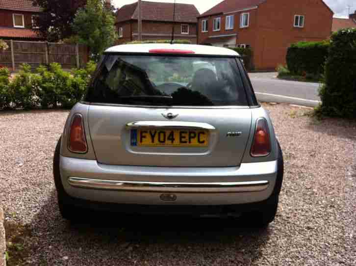 2004 MINI ONE SILVER ** 2 x KEYS / PART-SERVICE HISTORY / BARGAIN PRICE **
