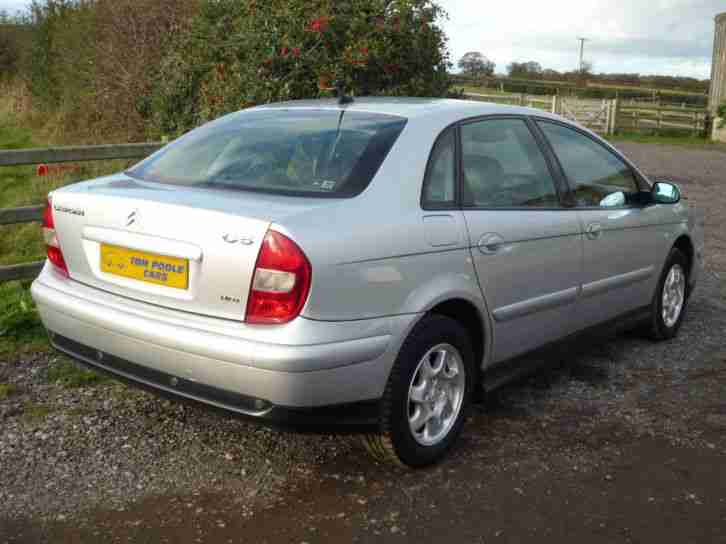2004 Metallic Silver Citroen C5 2.0 HDi 110hp Exclusive 5 Dr Diesel