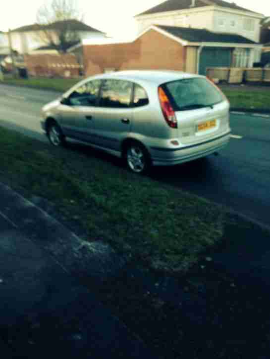 2004 NISSAN ALMERA TINO SE SILVER petrol and gas conversion