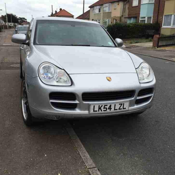 2004 CAYENNE SILVER